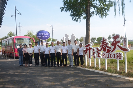 10GH101_副本.jpg 10GH101_副本.jpg